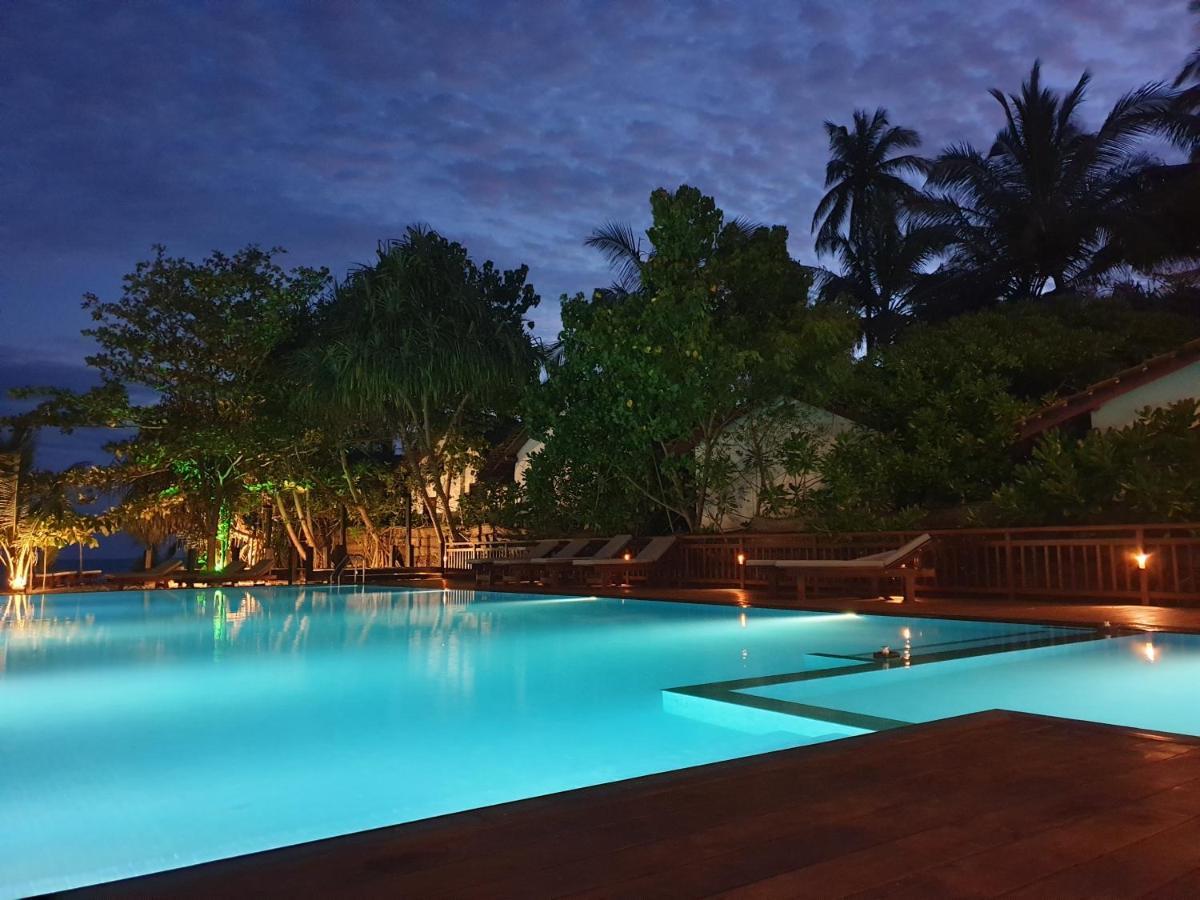 Marakolliya Beach Resort Тангалле Екстер'єр фото